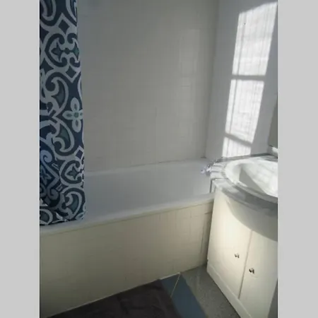 60m2 Dans Quartier Historique Apartmán
