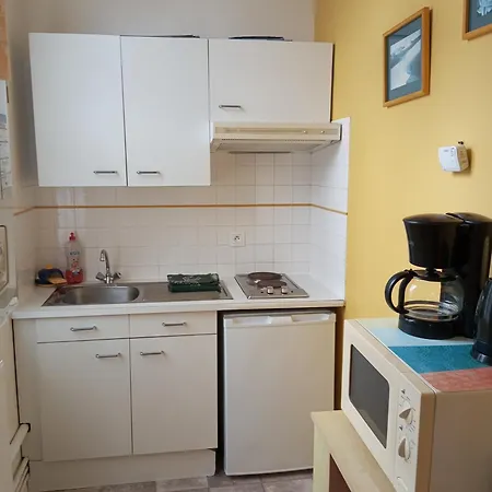 Apartment 60m2 Dans Quartier Historique